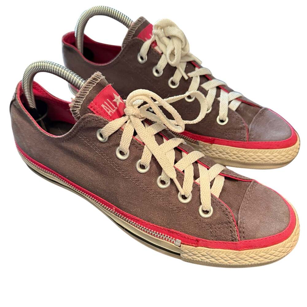 Converse zipper style chucks - size 8 - H17